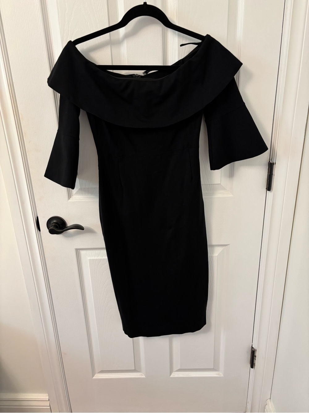 NWOT Babaton Black Off-Shoulder Midi Dress
